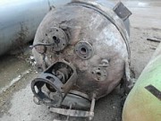 Реактор нержавеющий, объем — 1, 6 куб.м., мешалка, без рубашки Москва