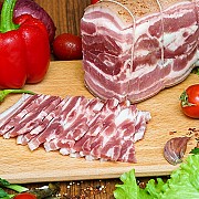 Продаю Колбасы Варено-копченые самовывоз, от 200 кг в Москве  Москва