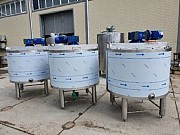 Новая нержавеющая емкость, объем — 0, 6 куб.м., рубашка, эл. нагрев, термос, рамная мешалка Москва